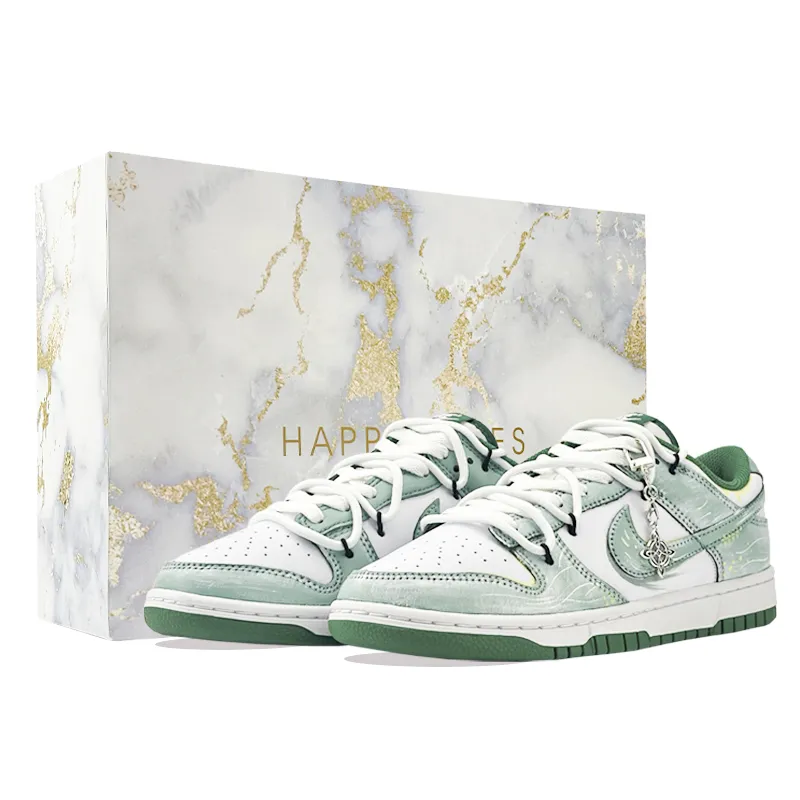 Nike Dunk Mint Star Trail Abrasion Resistant Abrasion Resistant Low top Skateboard Shoes Unisex White Green