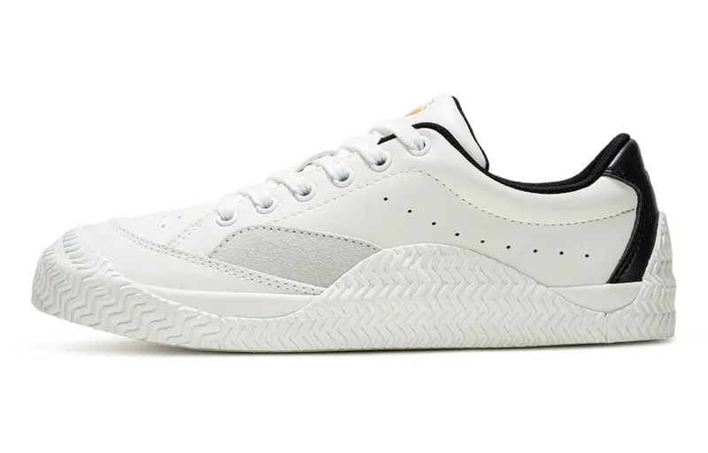 Le Coq Sportif Coverage Thermal Non Slip And Waterproof Cushioning Low top Skateboard Shoes Unisex