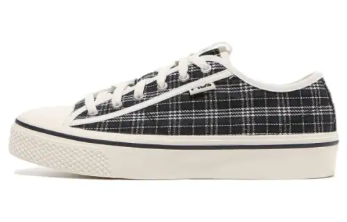 FILA Scanline Low top Skateboard Shoes Unisex Black White