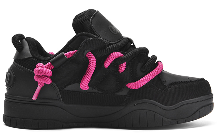 Q-AND Skateboarding Shoes Unisex Swag