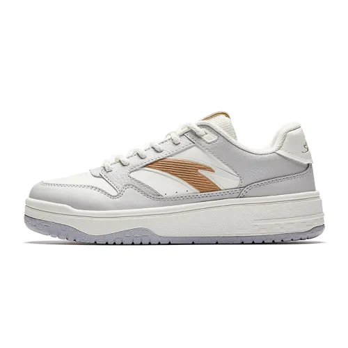 Anta Street Rebel 3 Textile, Synthetic Leather Low top Skateboard Shoes Women's White Gray