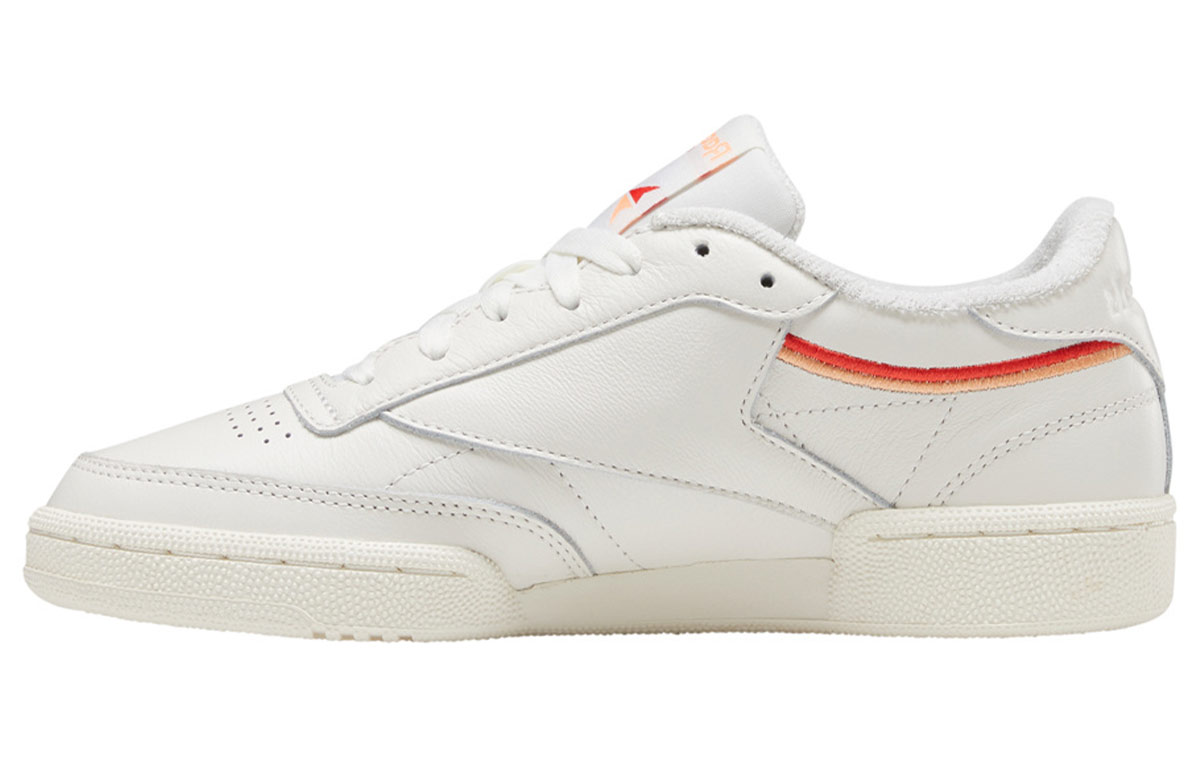 Женские кеды Reebok Club C Classics 85 (белые)