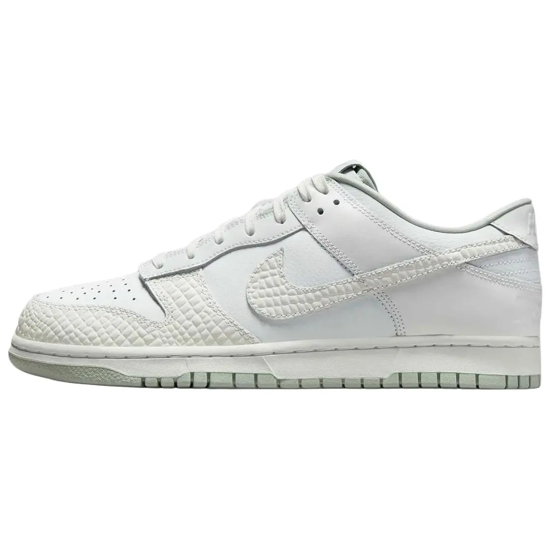 Nike Dunk Low top Skateboard Shoes Unisex White