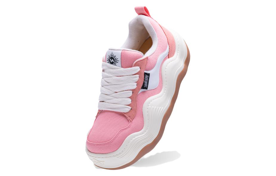 Heyday Triple Wavy Leather Slip Resistant, Abrasion Resistant, Lightweight Low top Skateboard Shoes Unisex Pink