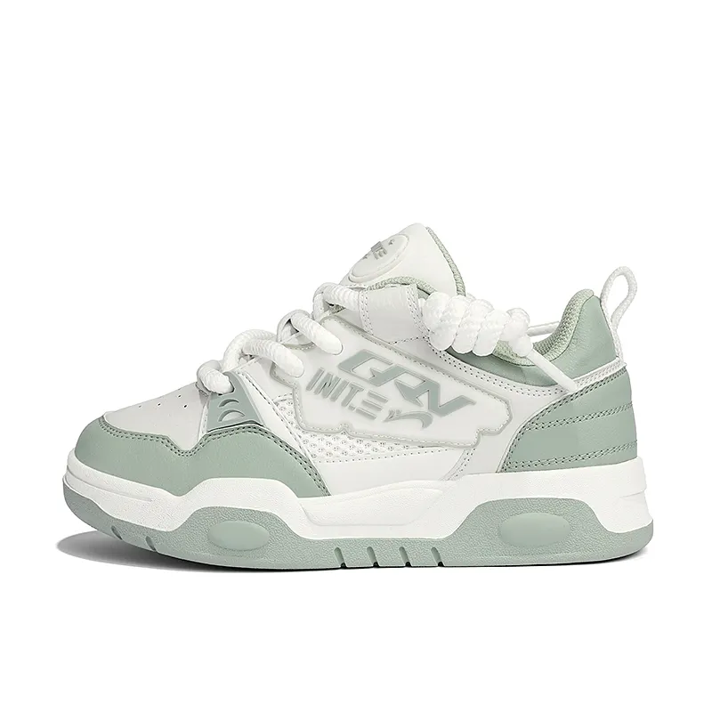K bird Abrasion Resistant Low top Skateboard Shoes Women's
