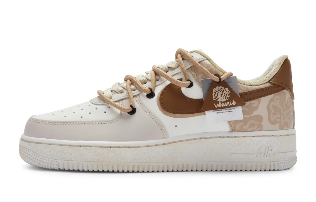 Nike Air Force 1 Slip Resistant Slip Resistant Low top Skateboard Shoes GS Beige Brown