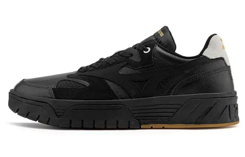 Mizuno Court Cl Low 'Black Gold'
