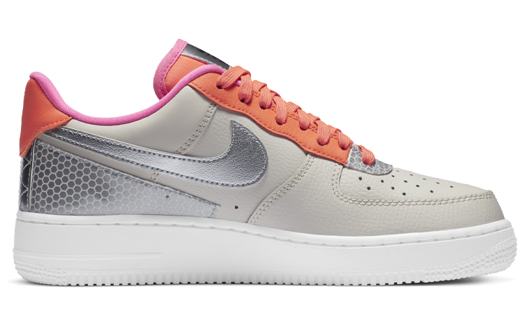 Женские кроссовки Nike Air Force 1 SE "Metallic Silver" (серебристые) — Серебристый / оранжевый / розовый — фото 2