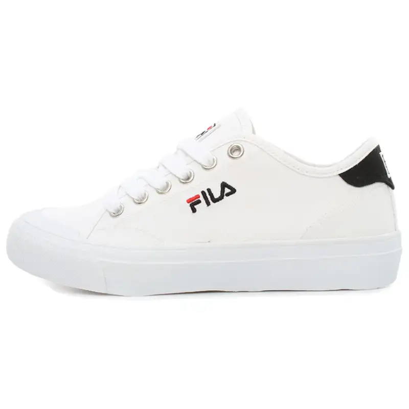 FILA Classic Kicks Low top Skateboard Shoes Women's White