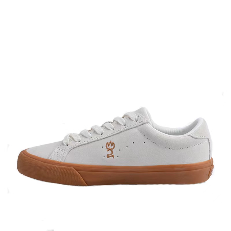 GOLUCK The Big Dipper Collection Low top Skateboard Shoes Unisex