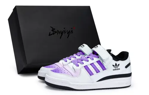 Adidas Originals FORUM Low Wear resistant And Lightweight Low top Skateboard Shoes Unisex White Purple Black
