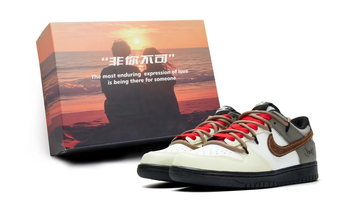 Nike Dunk Abrasion Resistant Low top Skateboard Shoes Unisex Beige Gray Brown