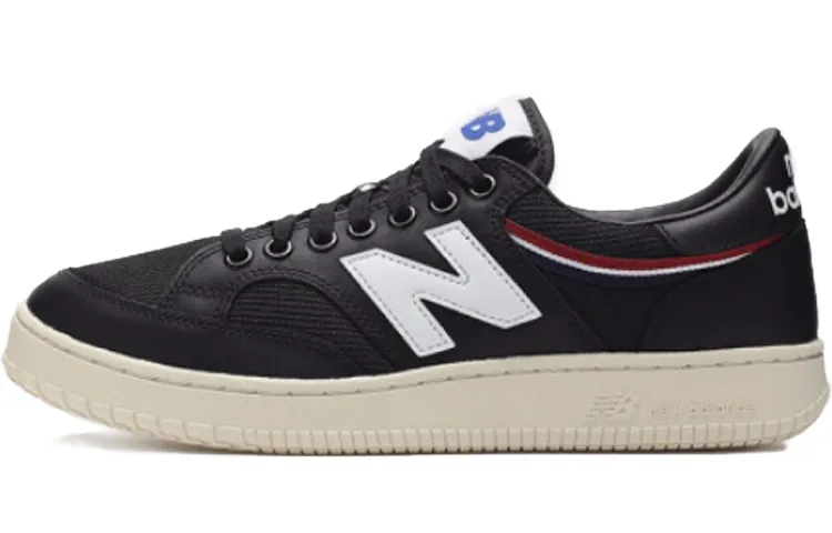 New Balance 400 Sneakers Black