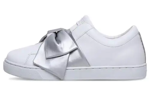 Skechers PRIMA Non slip Lightweight Low top Skateboard Shoes Women's White Silver