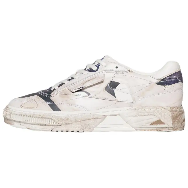 Reebok Club C Logo-patch Sneakers