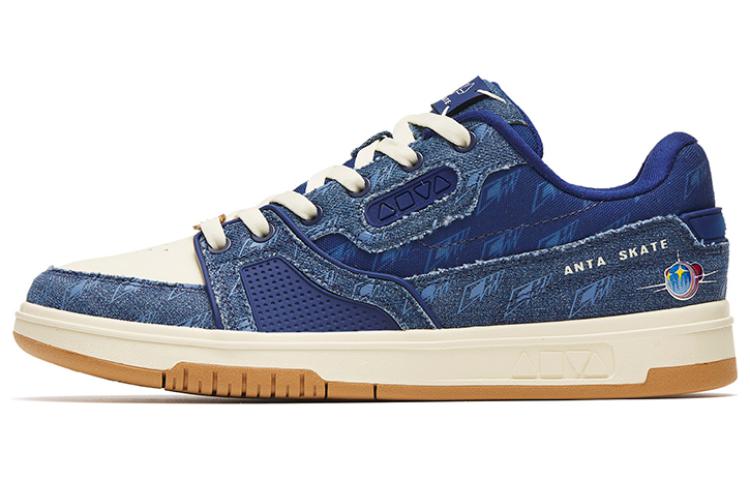 Anta Life Collection Textile, Synthetic Leather Slip Resistant Abrasion Resistant Low top Skateboard Shoes Women's Blue