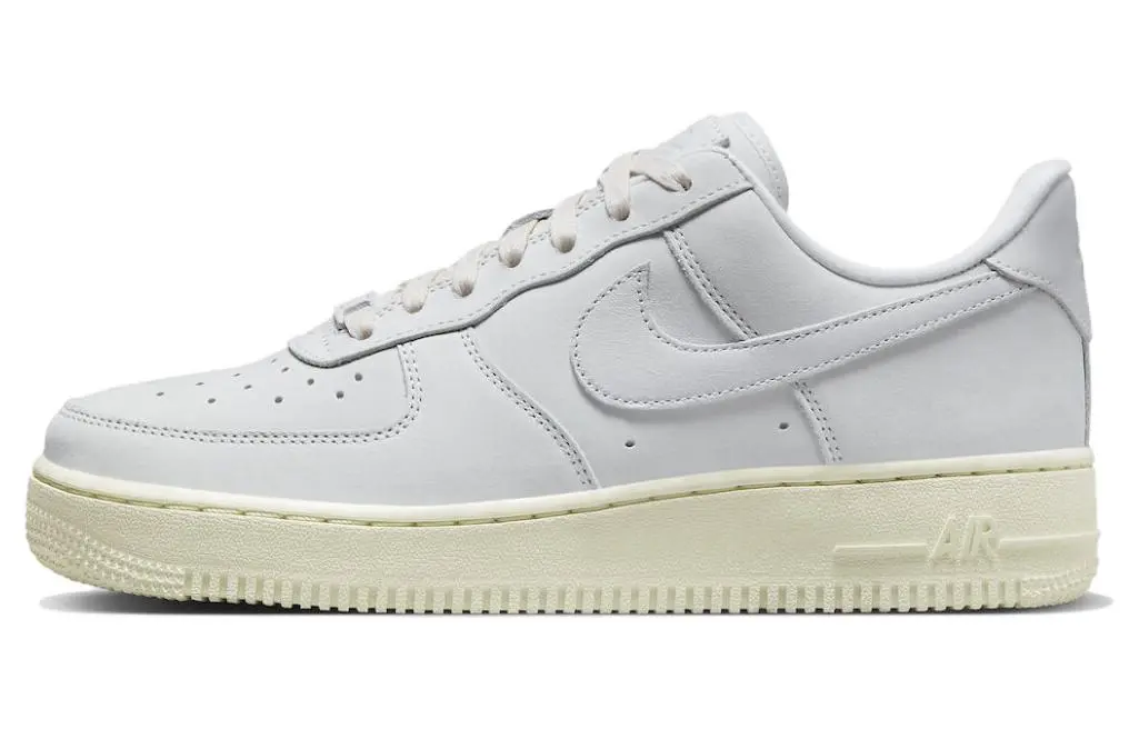 Nike Air Force 1 Low Summit White Women's
