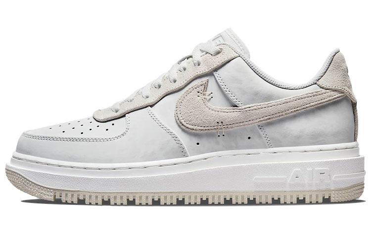 Мужские кроссовки Nike Air Force 1 (белые)