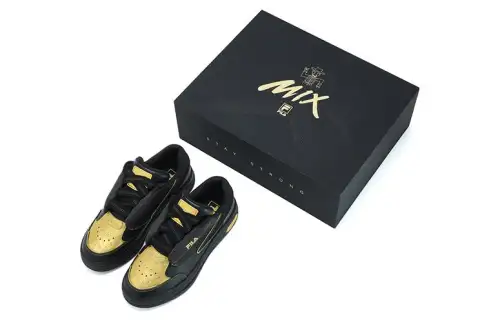 FILA Mix Low top Skateboard Shoes Men's Black Gold