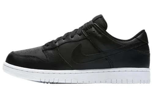 Nike Dunk Low Black/Black White