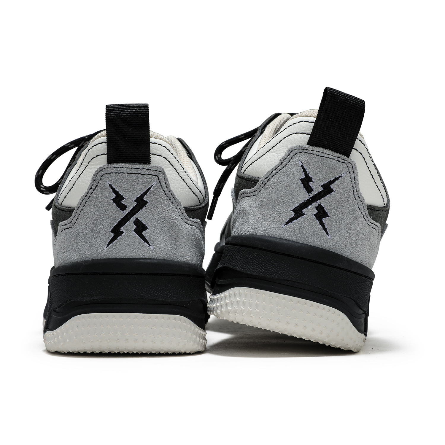 SENGUOGUO Low top Skateboard Shoes Unisex Black Gray
