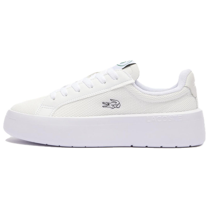 LACOSTE Carnaby Low top Skateboard Shoes Women's White