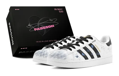 Adidas Originals SUPERSTAR Heart Distressed Shoes, Creative Graffiti Low top Skateboard Shoes Unisex Black Blue