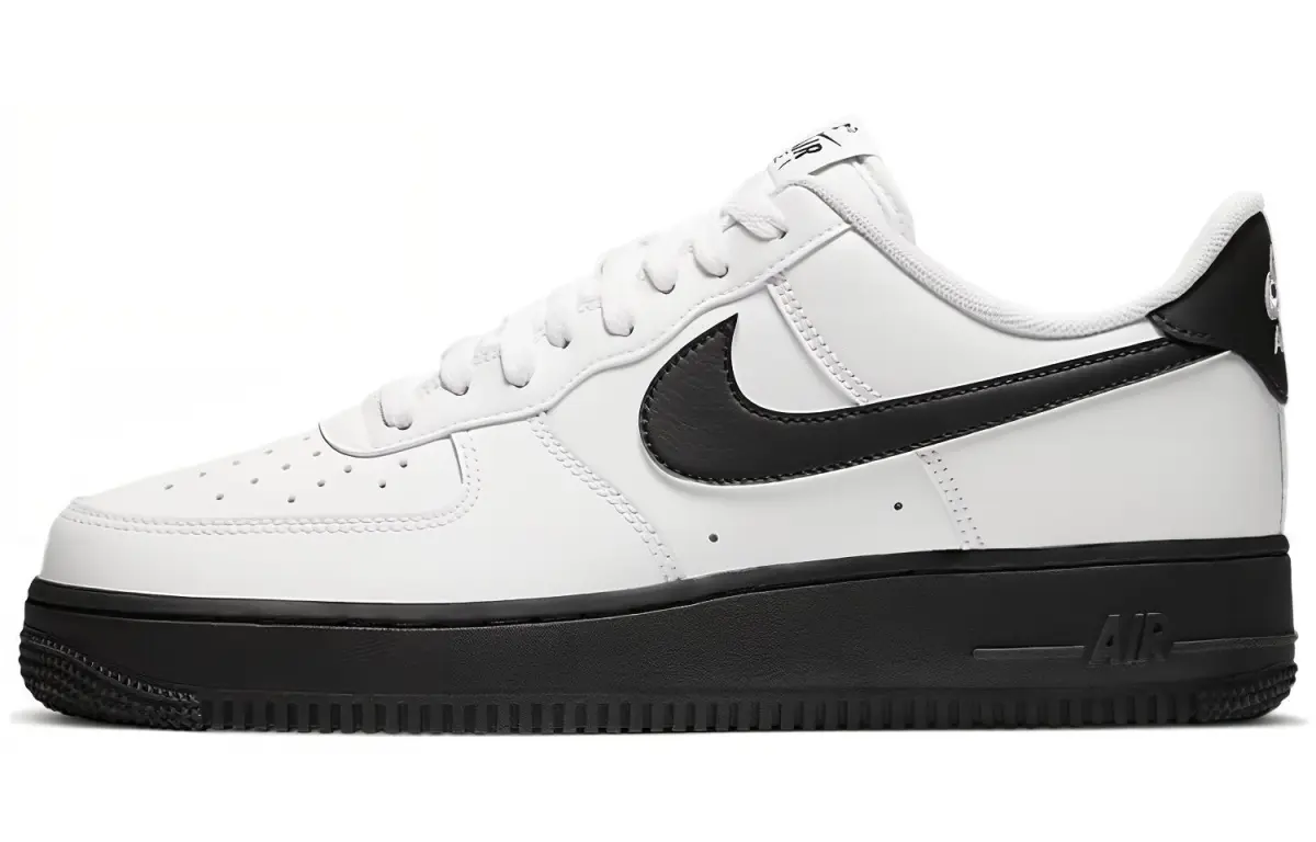 Nike Air Force 1 Low 'White Black Sole'