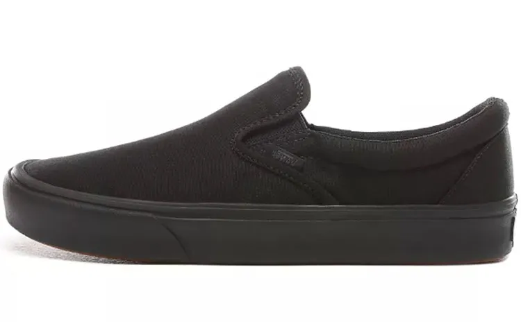 Vans Comfycush Slip on Black