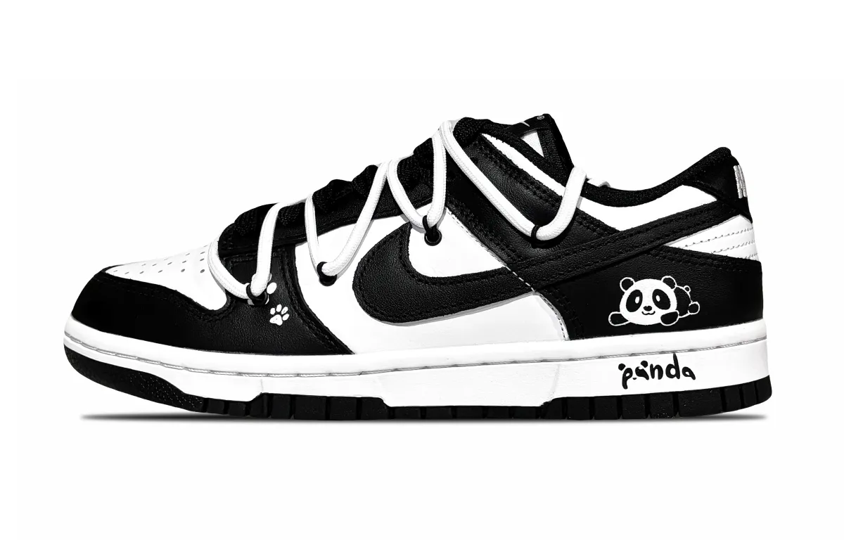 Nike Dunk Low top Skateboard Shoes Women's Black White