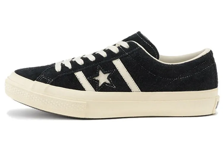 Converse Unisex Star & Bars Suede Low Top Sneakers Black