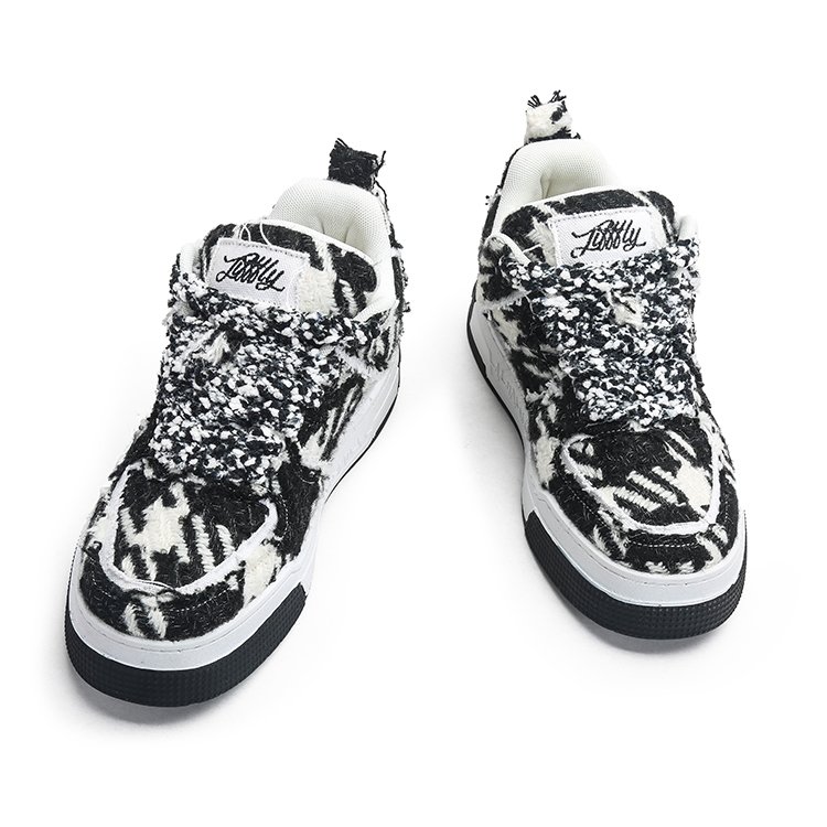 Jifffly Abrasion Resistant Low top Skateboard Shoes Unisex