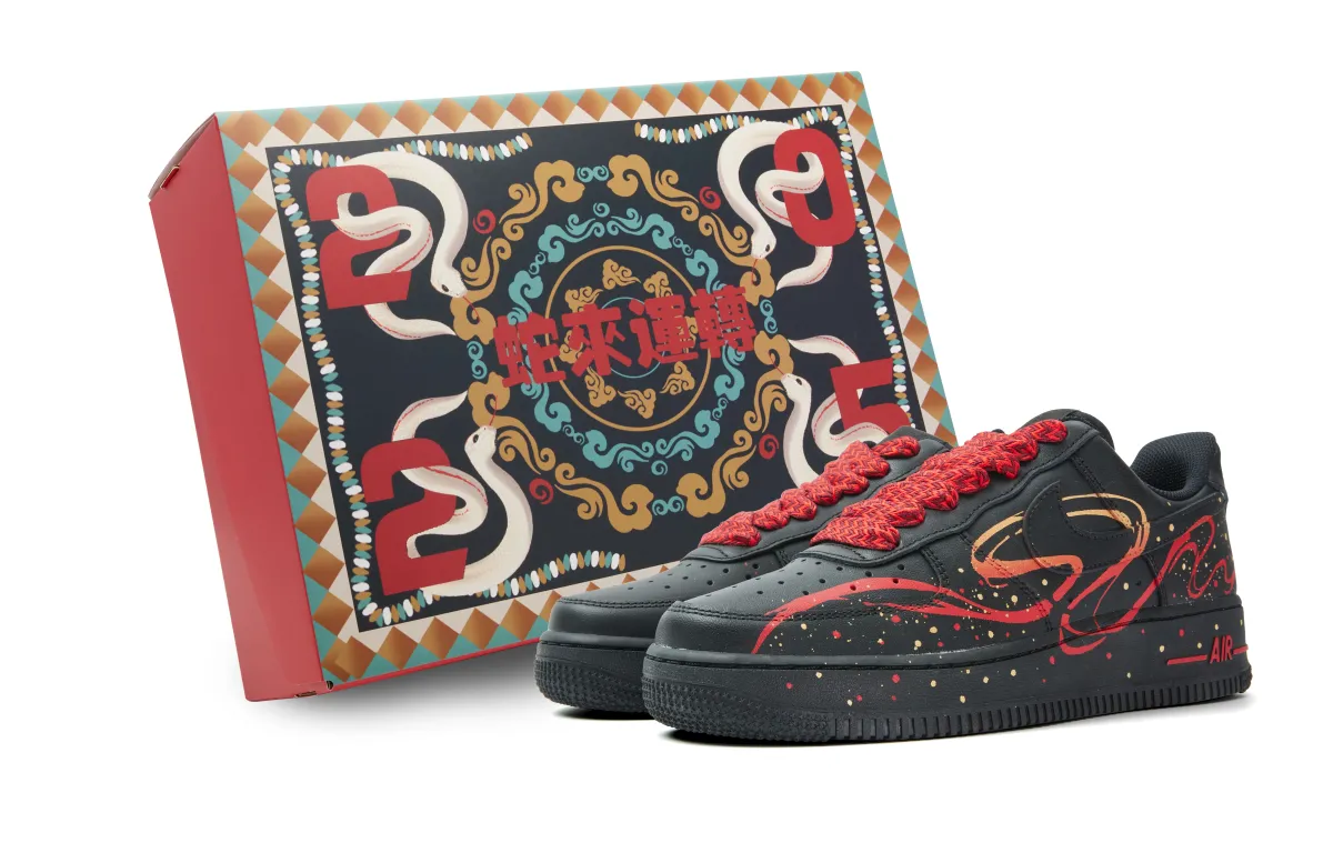 Nike Air Force 1 Slip Resistant Abrasion Resistant Low top Skateboard Shoes Unisex Black Red