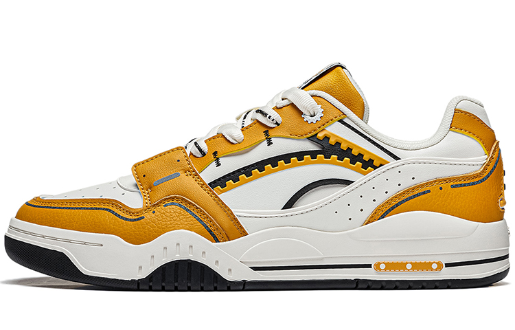 Li Ning Moon White Dream Abrasion Resistant, Breathable, Lightweight Low top Skateboard Shoes Unisex Orange White