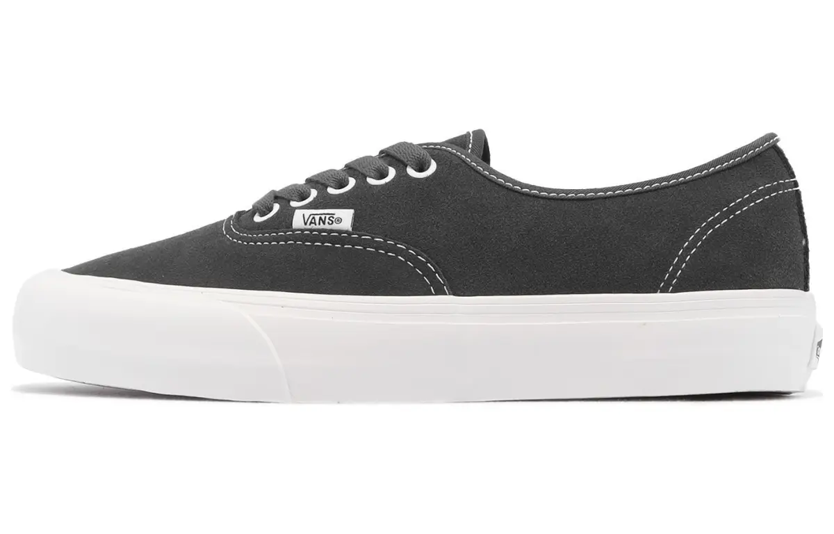 Vans Authentic VR3