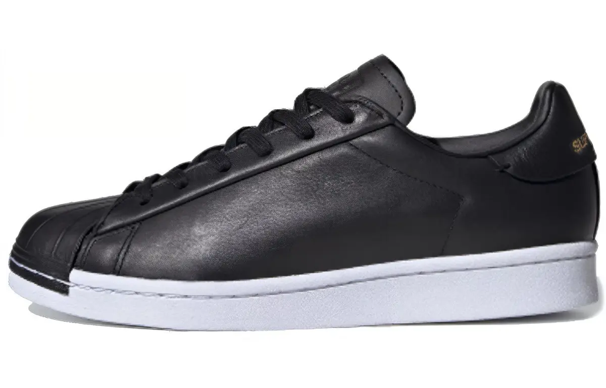 Adidas Originals SUPERSTAR Low top Skateboard Shoes Women's Black