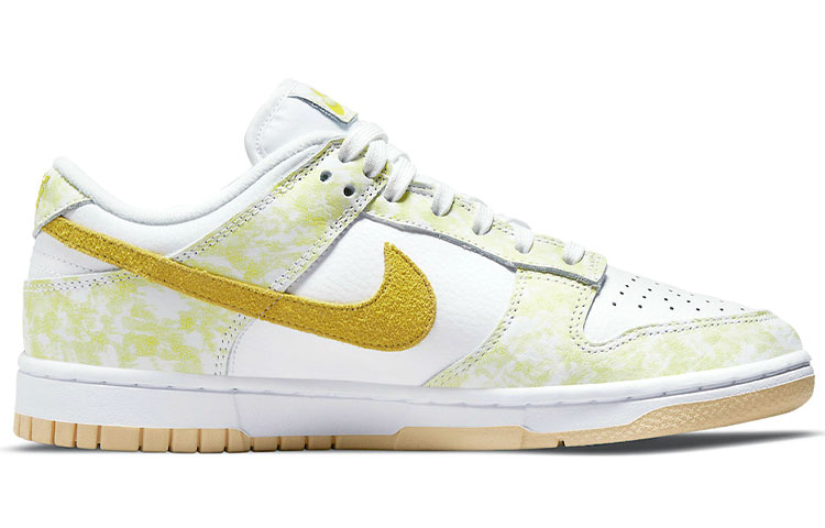 Женские кроссовки Nike Dunk OG "Yellow Strike" (белый / желтый) — Белый / жёлтый — фото 2