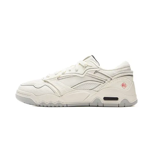 Li Ning Moon White 3 Synthetic Leather Low top Skateboard Shoes Men's Champagne White