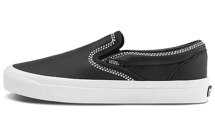 Slip-On White Mountaineering x Classic Vans 98 Dx 'Black White'