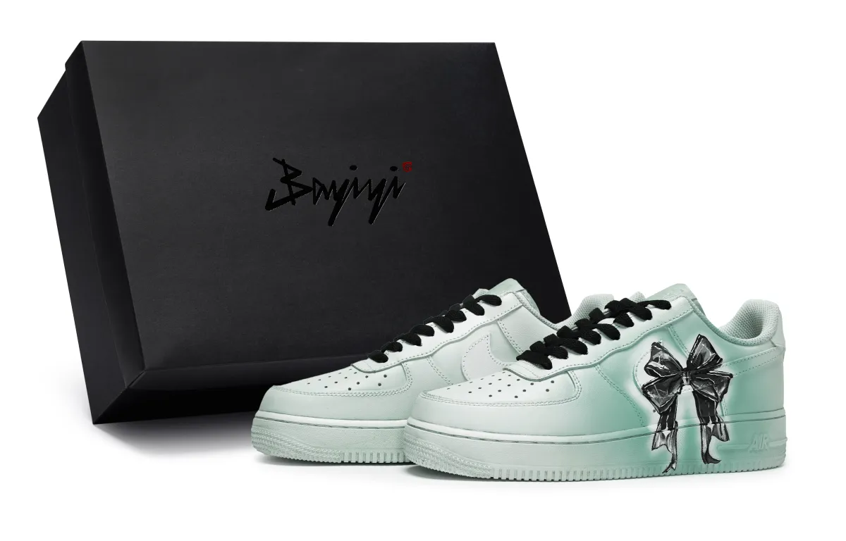 Nike Air Force 1 LE 811 Manufacturing JK Girlish Green, Special Shoe Box Low top Skateboard Shoes Women's Green Black