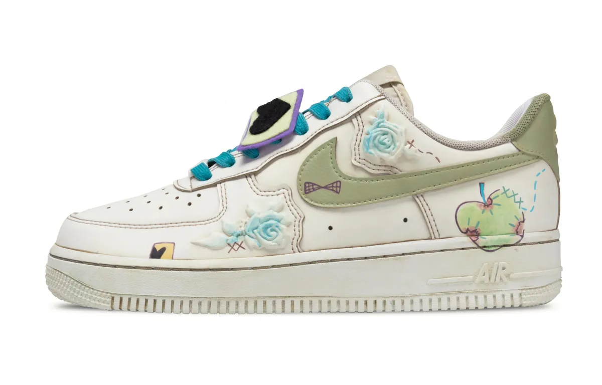 Nike Air Force 1 Abrasion Resistant Low top Skateboard Shoes Women's