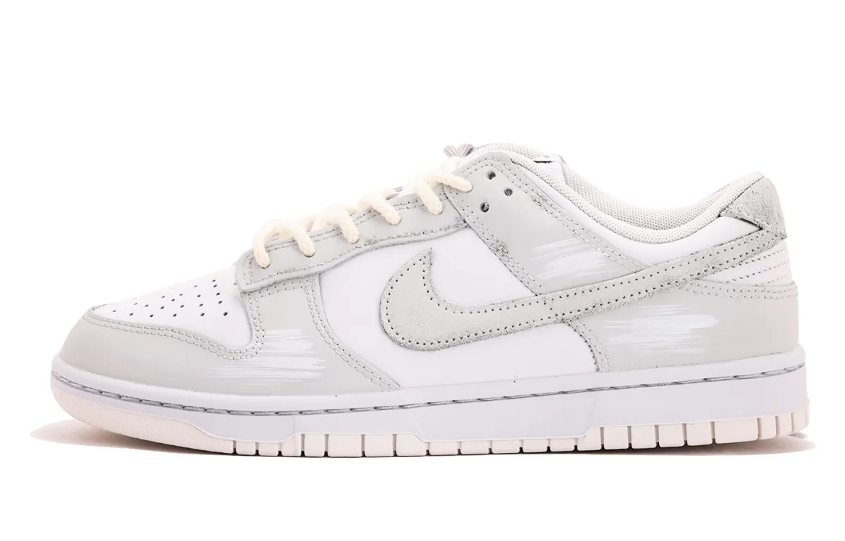 Nike Dunk Abrasion Resistant Low top Skateboard Shoes Unisex White Gray