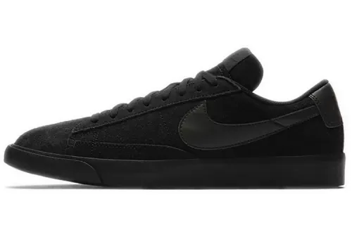Nike Blazer Low Le 'Triple Black'
