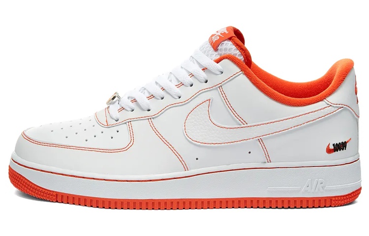 Мужские кроссовки Nike Air Force 1 Rucker Park (бело-оранжевые) — фото 1