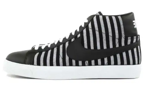 Nike Sb Blazer Mid Pinstripe