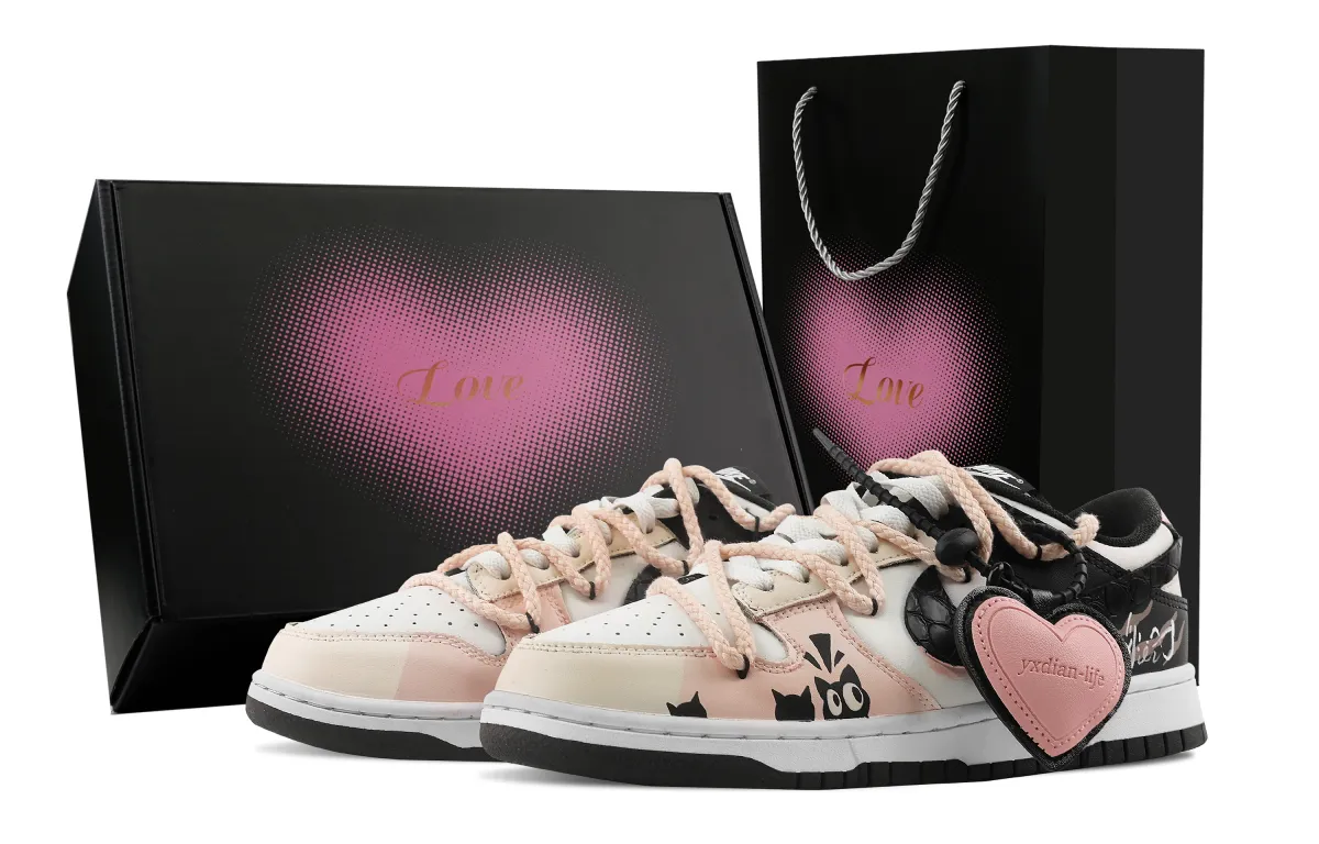 Nike Dunk Cat Heart Box Slip Resistant Cushioning Low top Skateboard Shoes Unisex Black Pink