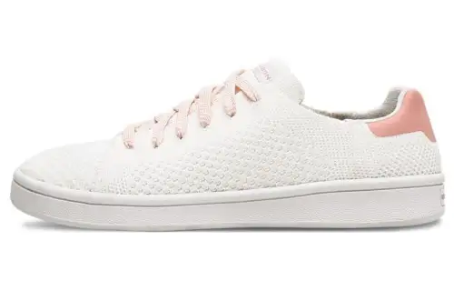 Skechers MARK NASON Classic Cup Low top Skateboard Shoes Women's White Pink