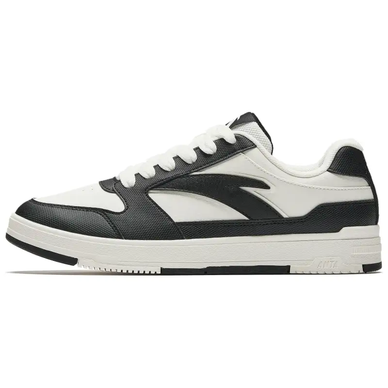 ANTA Classic Skateboard Shoes Men's Low Top Ivory White/Basic Black