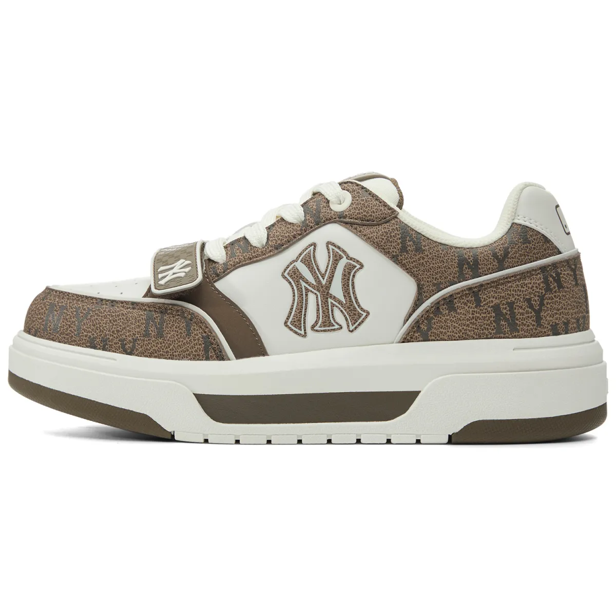 MLB New York Yankees Synthetic Leather Height Increasing Low top Skateboard Shoes Unisex Brown