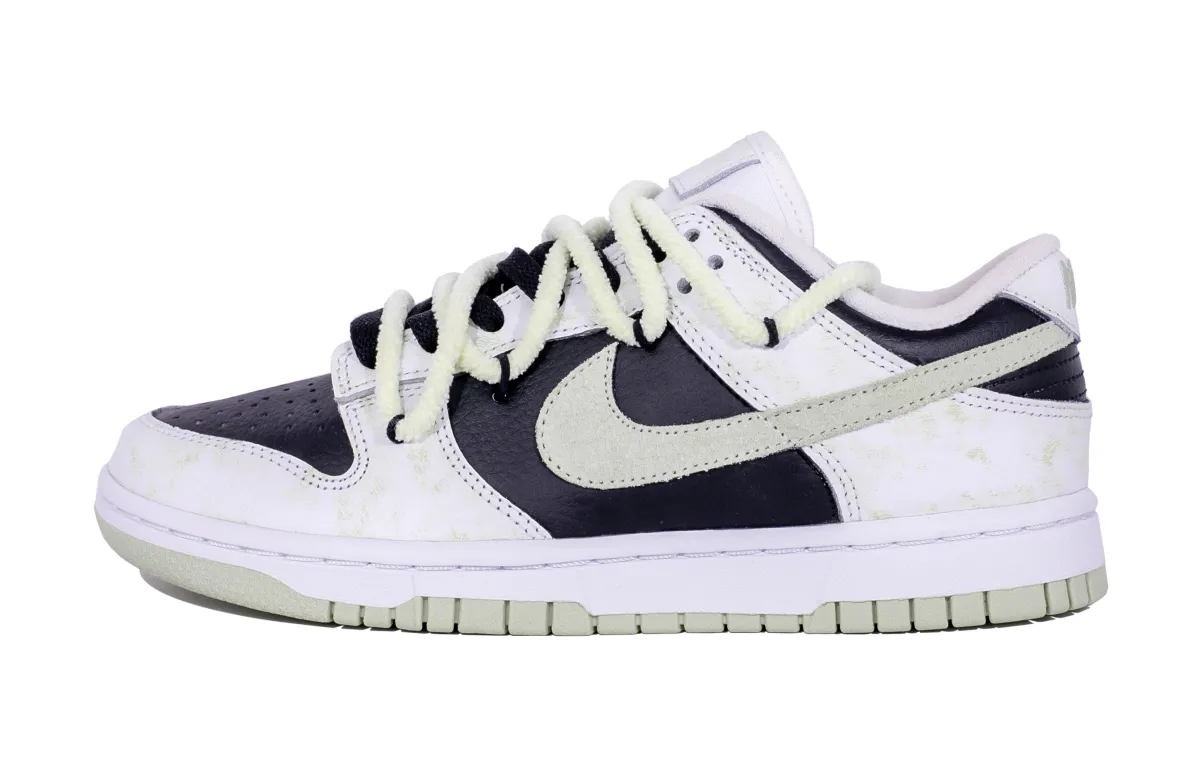 Nike Dunk Matcha Waffle Abrasion Resistant Low top Skateboard Shoes Women's Black Green